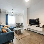 Royal Hill By Ps ドゥラス