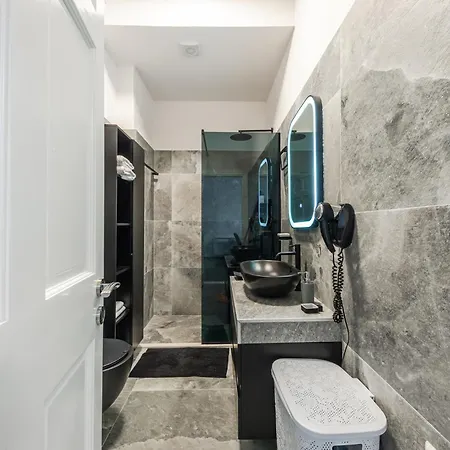 Royal Hill By Ps Apartment