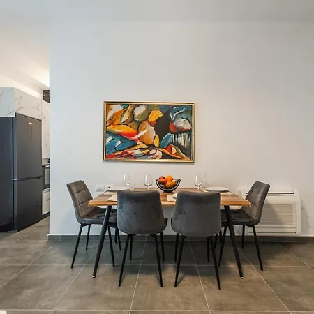 Apartment Royal Hill By Ps