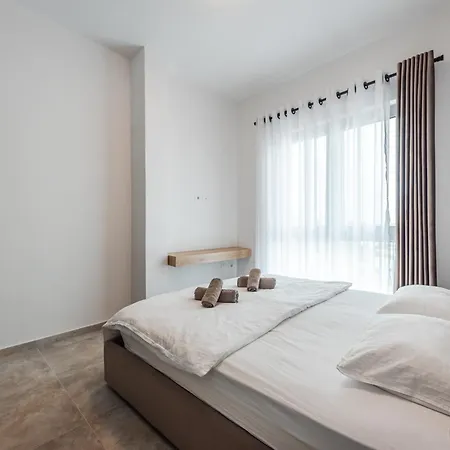 Royal Hill By Ps Apartment Durres
