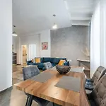 Royal Hill By Ps Apartment *