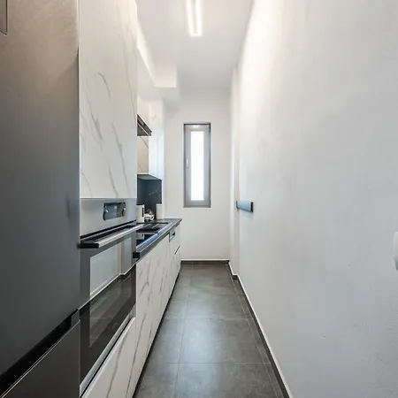 Royal Hill Apartments By Premium Selection *
