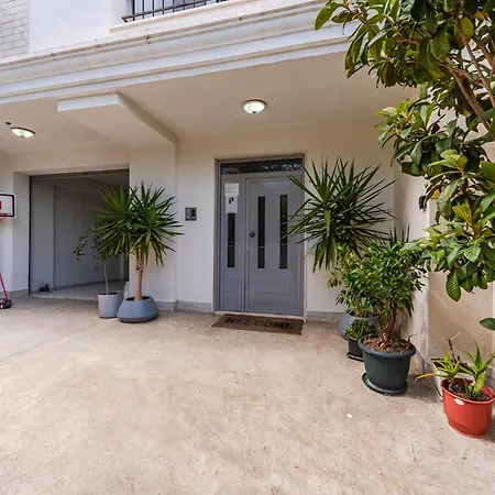 Royal Hill By Ps Durrës