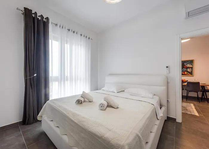 Royal Hill By Ps Durrës