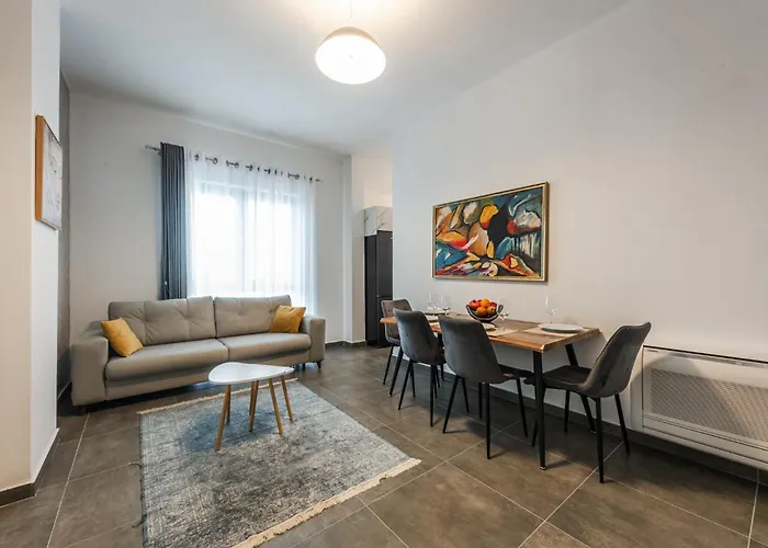 Royal Hill By Ps Apartment *