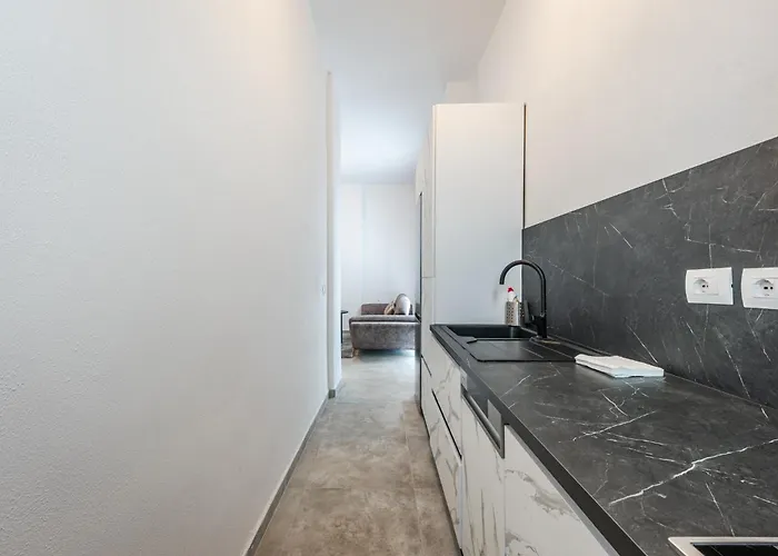 Apartment Royal Hill By Ps Durrës