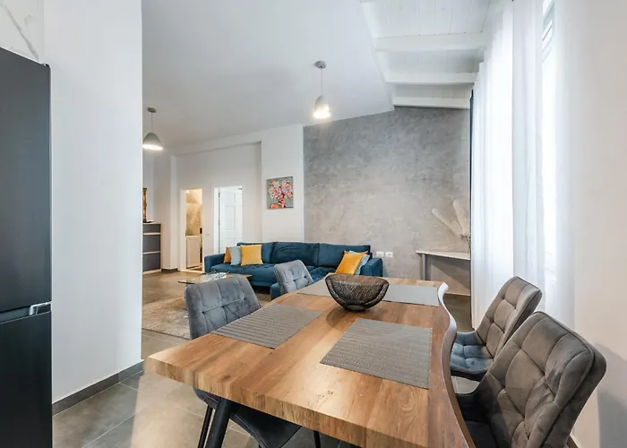 Royal Hill By Ps Apartment *