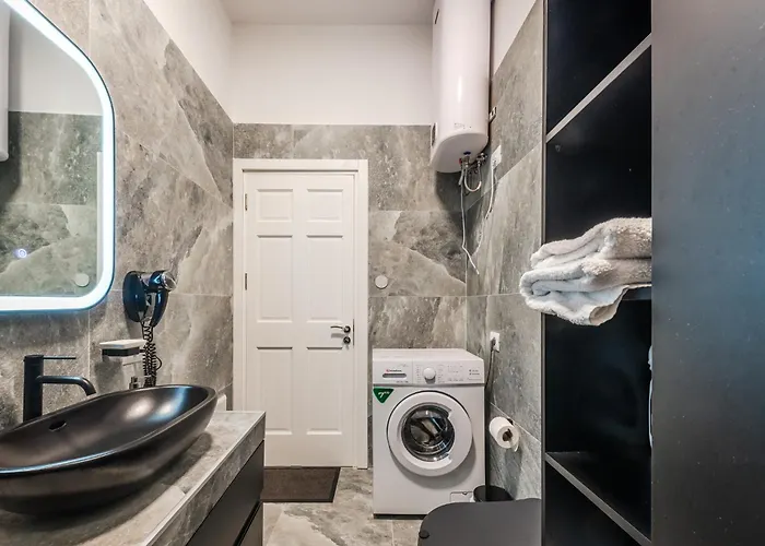 Royal Hill By Ps Durrës