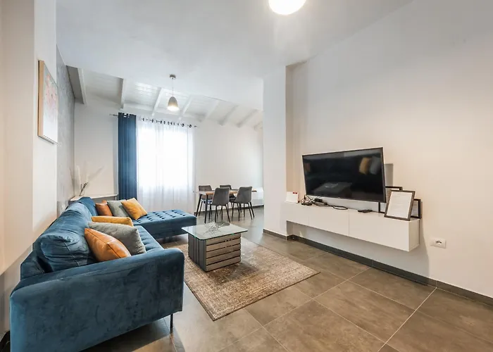 Royal Hill By Ps Durrës